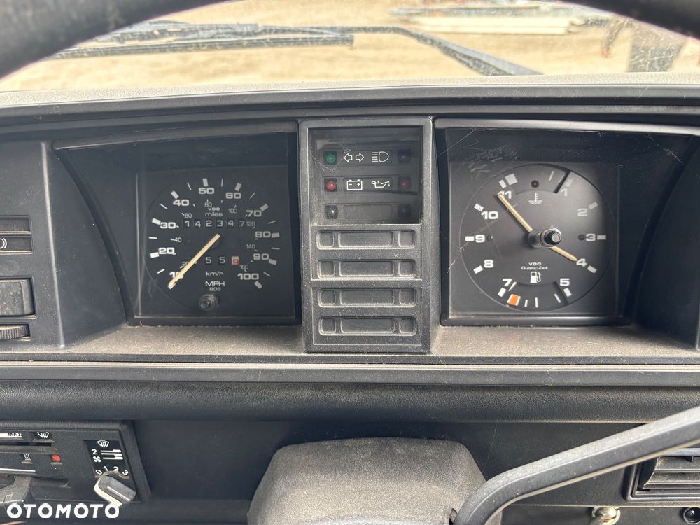 Volkswagen Transporter - 6