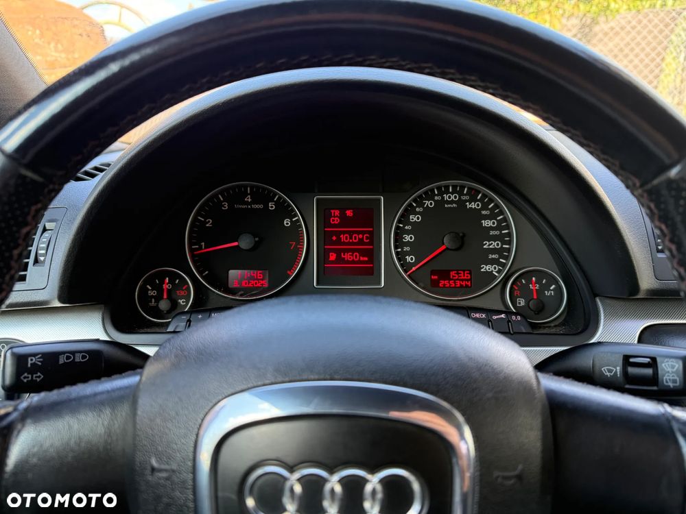 Audi A4 - 25