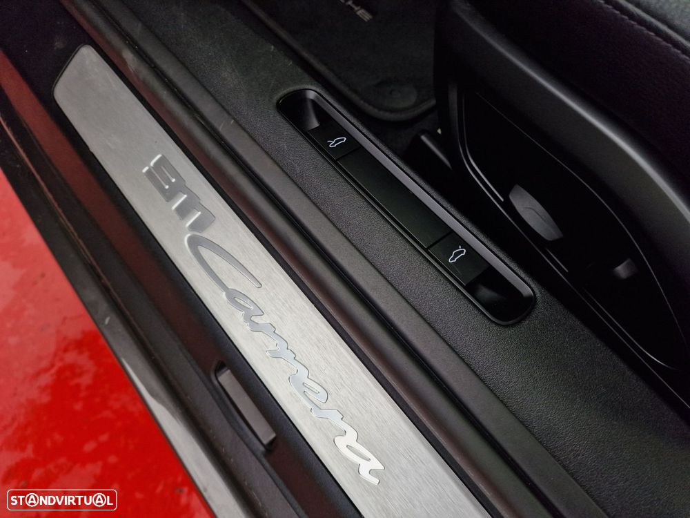 Porsche 911 Série F - 14