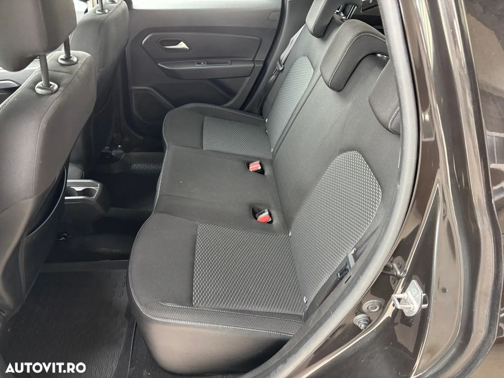 Dacia Duster 1.5 Blue dCi 4WD Comfort - 28