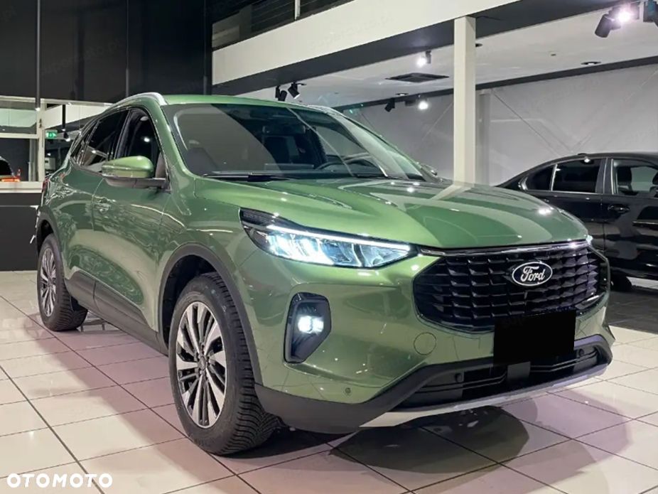 Ford Kuga - 3