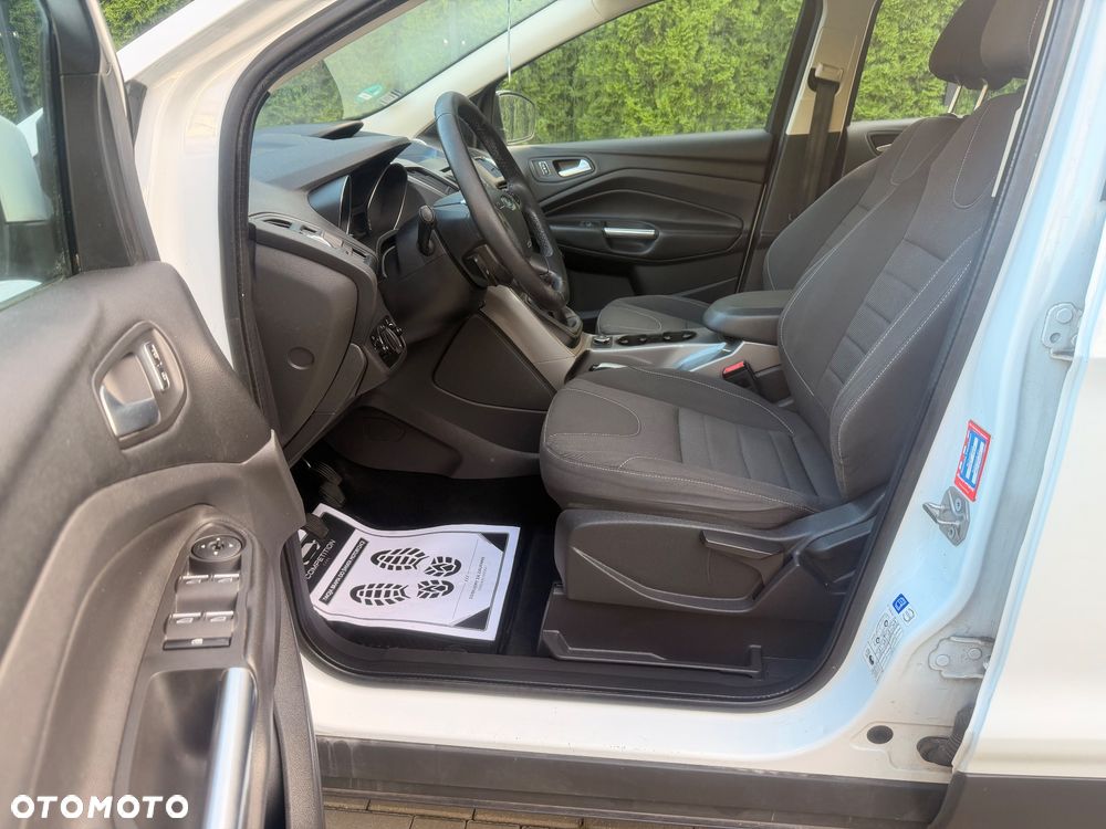 Ford Kuga 1.5 EcoBoost FWD Trend ASS - 19