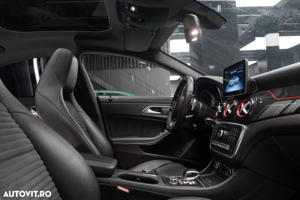 Mercedes-Benz CLA 45 AMG 4Matic AMG Speedshift DCT 7G - 31