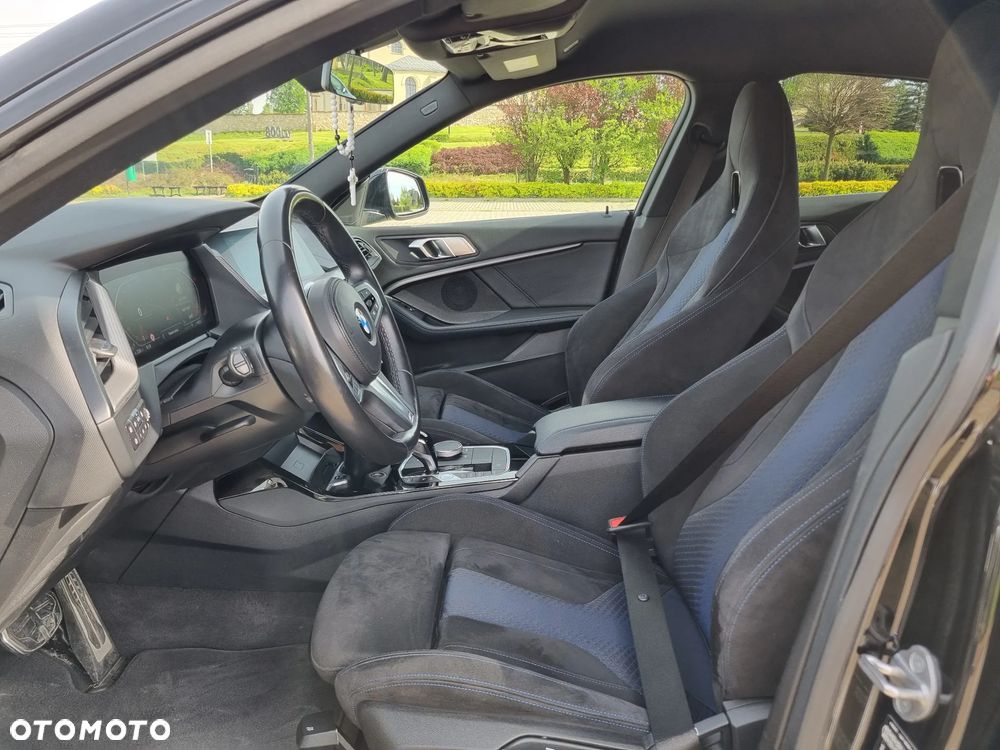 BMW Seria 2 220d xDrive - 22