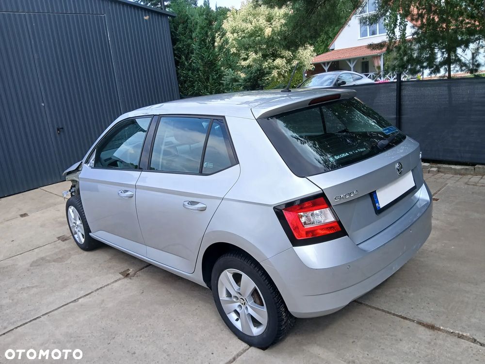 Skoda Fabia 1.0 Ambition - 4