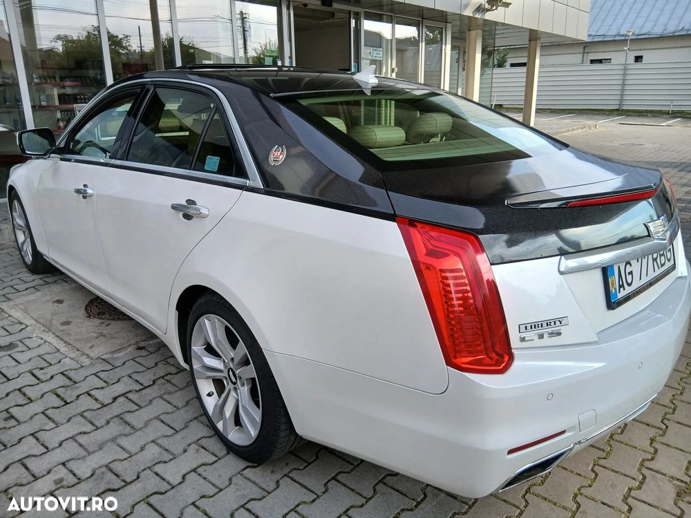 Cadillac CTS - 10