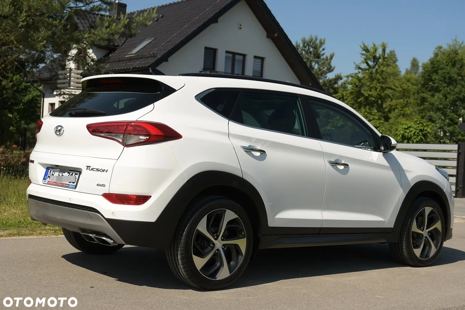 Hyundai Tucson - 8