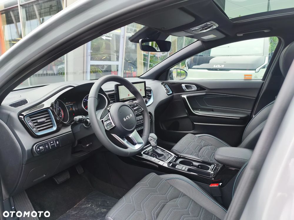 Kia XCeed 1.6 T-GDI Tribute DCT - 13