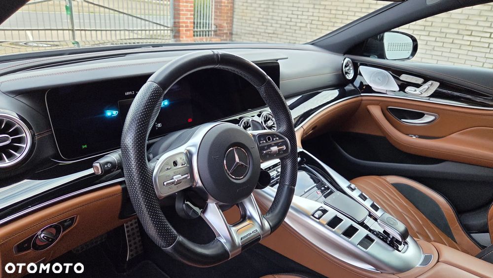 Mercedes-Benz AMG GT 43 - 6