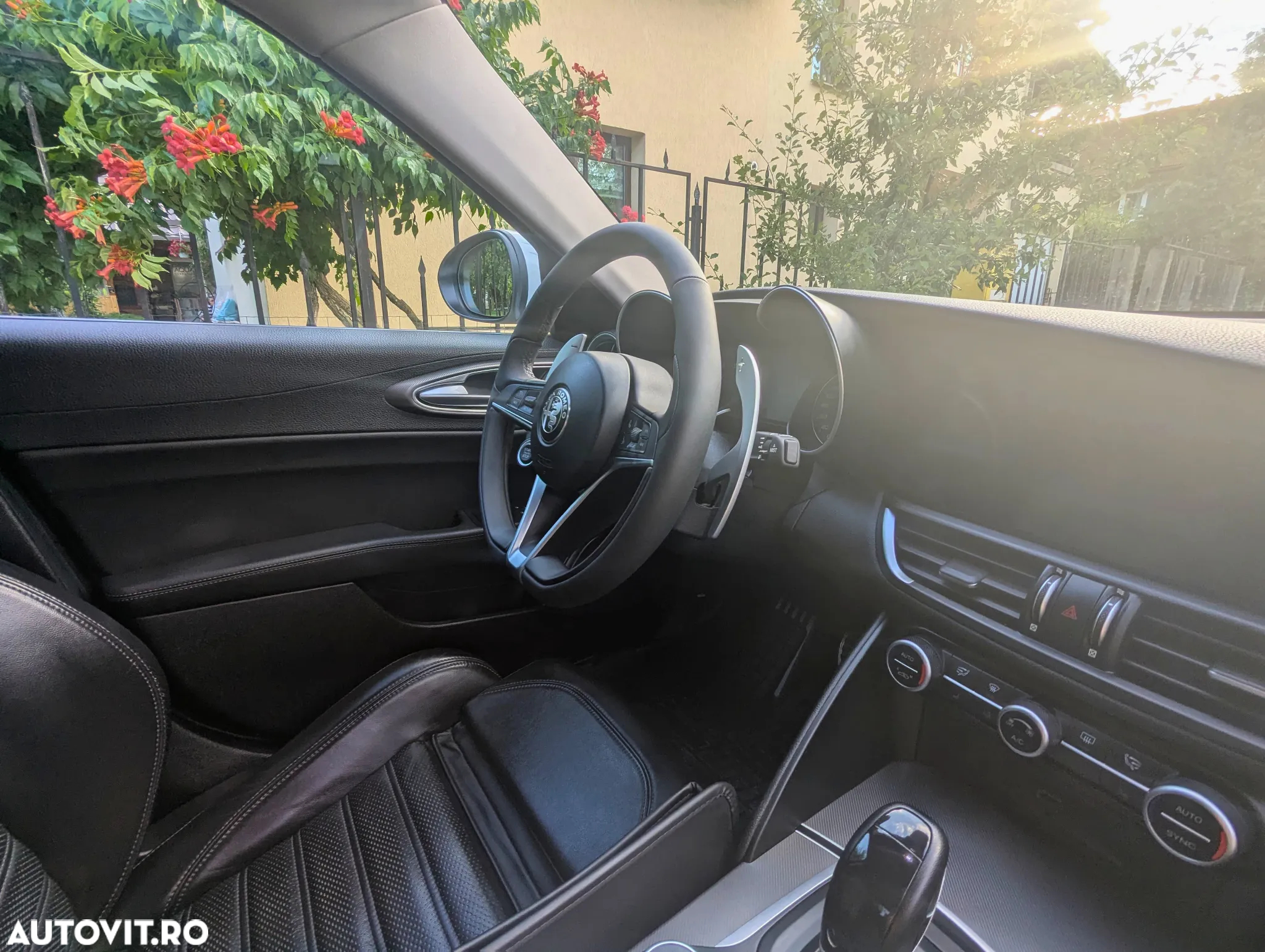 Alfa Romeo Giulia 2.0 Turbo AWD AT8 Veloce - 16