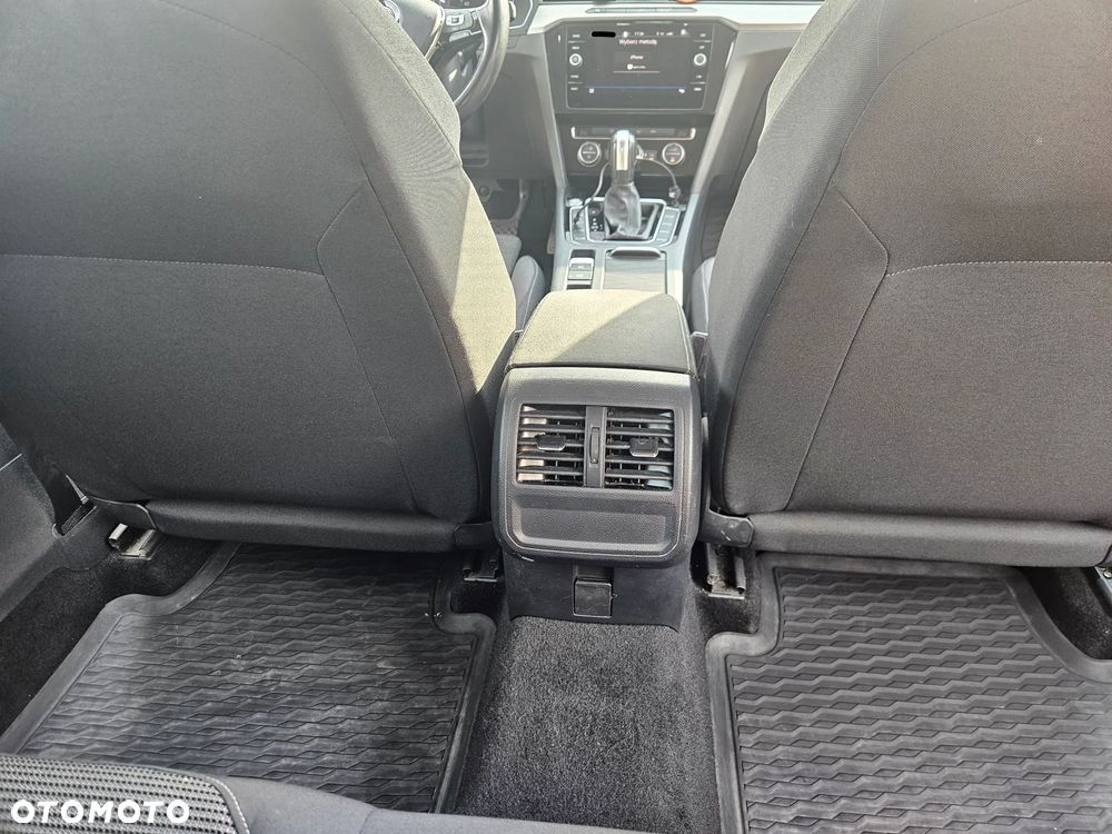 Volkswagen Arteon 2.0 TSI Essence DSG - 29