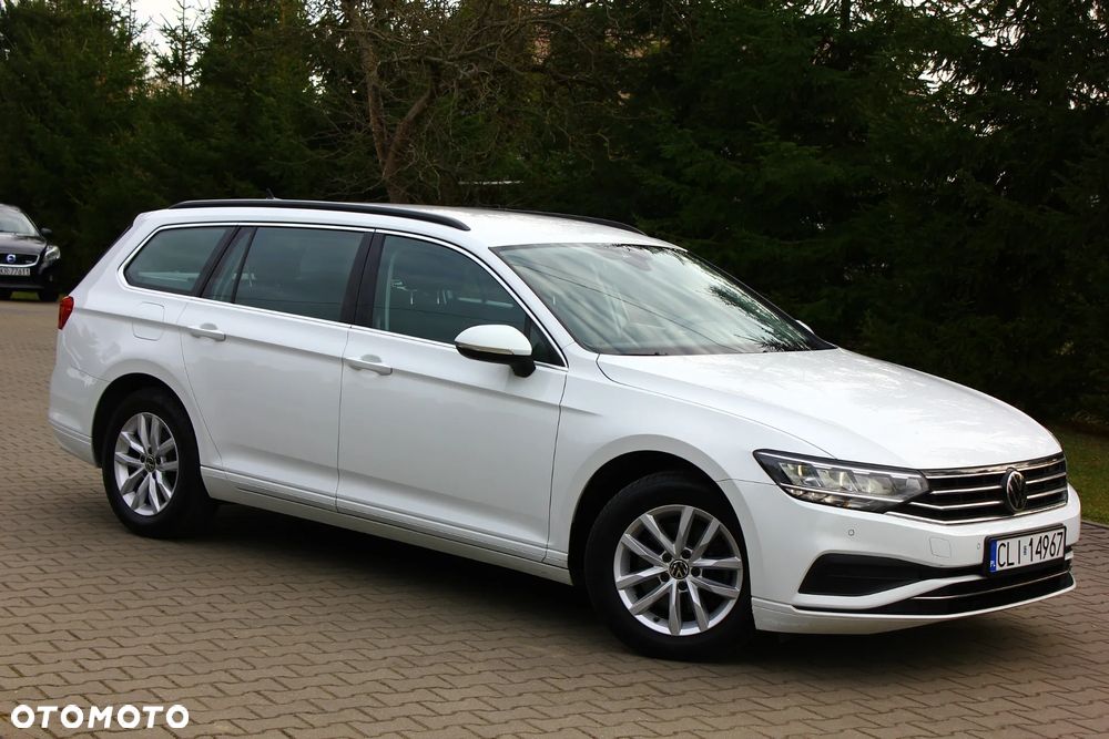 Volkswagen Passat 2.0 TDI SCR DSG Business - 2