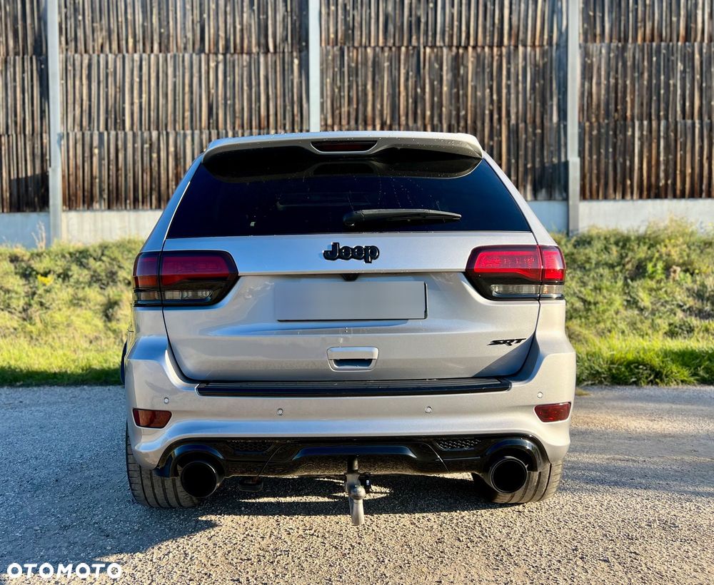 Jeep Grand Cherokee Gr 6.4 V8 SRT8 - 5