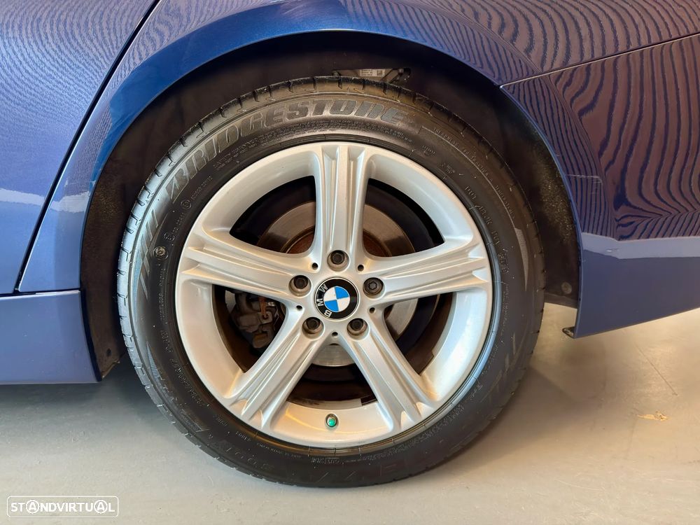 BMW 318 d Touring Line Sport Auto - 12