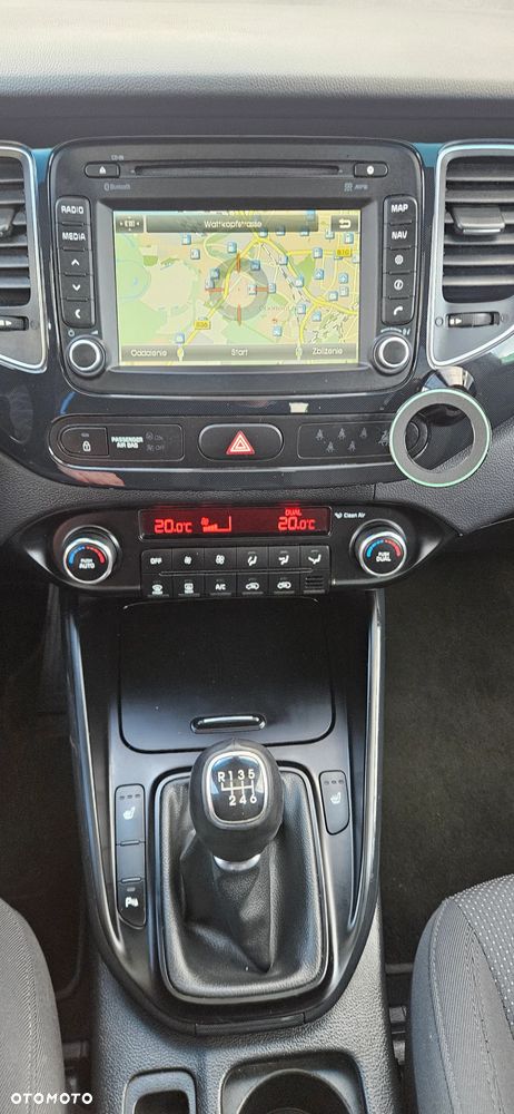 Kia Carens 1.7 CRDi 136 Dream Team Edition - 14