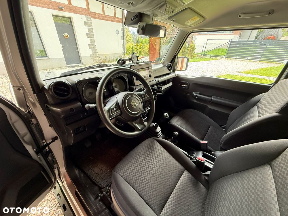 Suzuki Jimny 1.5 Elegance - 13