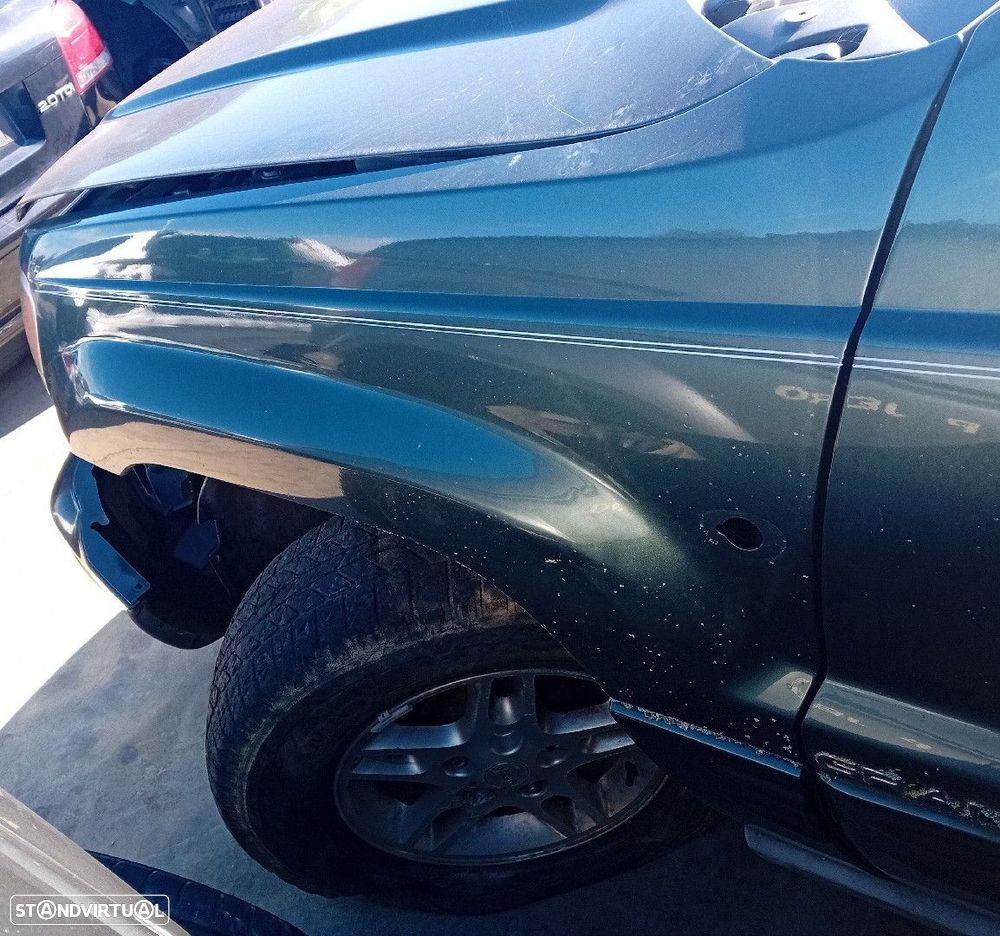 Guarda-lamas esquerdo JEEP Grand Cherokee II (WJ, WG) - 1