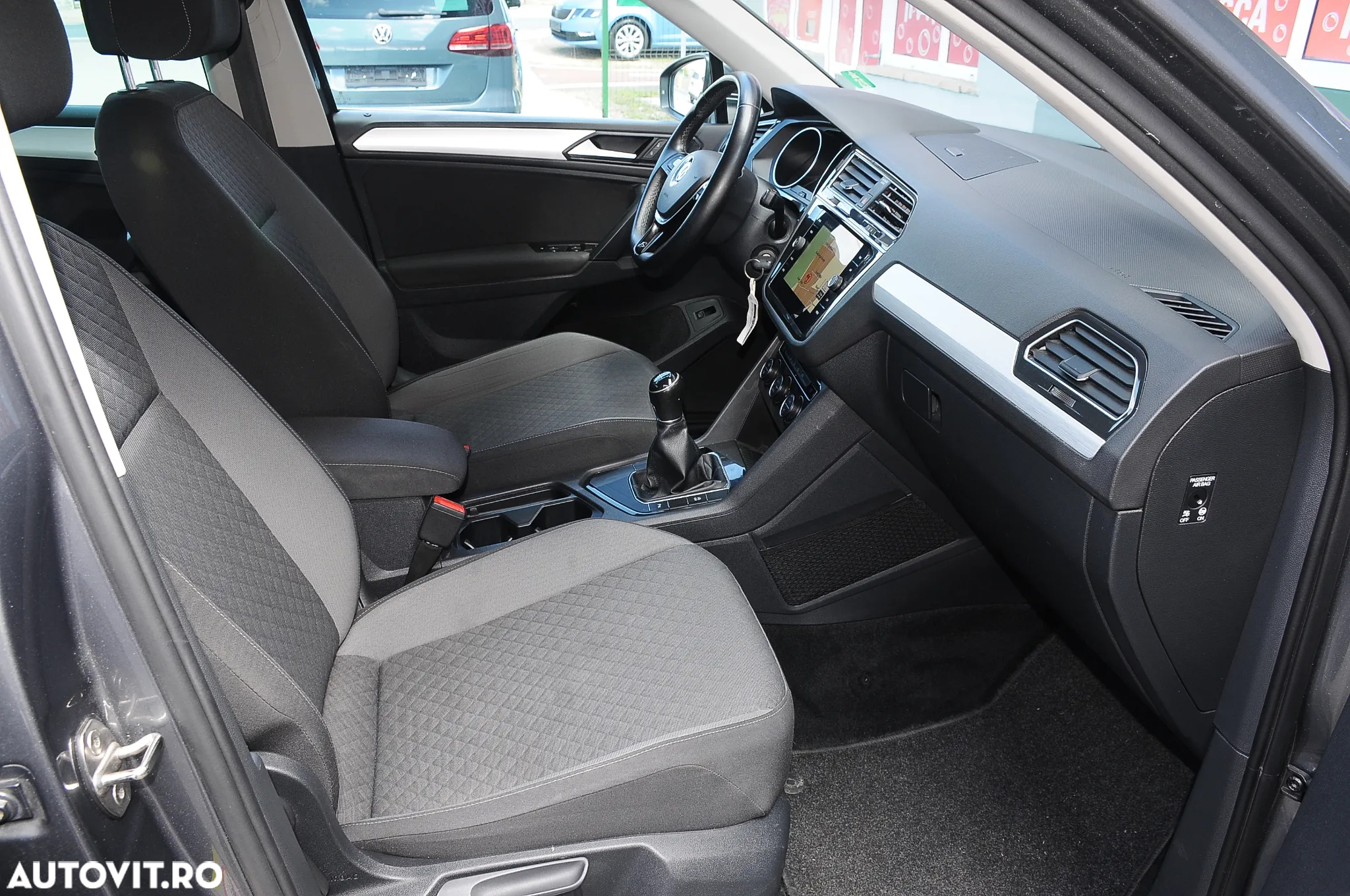 Volkswagen Tiguan 1.5 TSI ACT Comfortline - 17