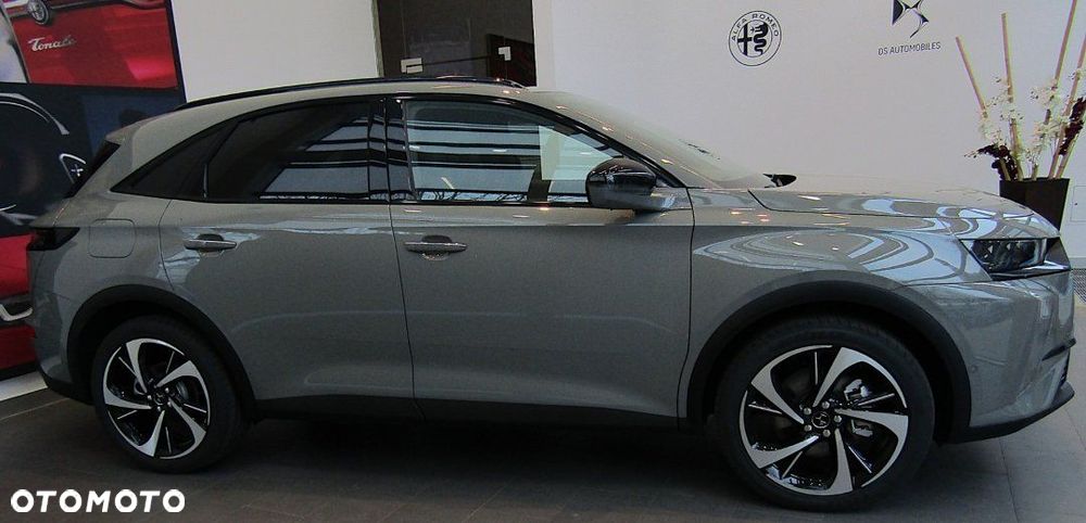 DS Automobiles DS 7 Crossback - 11