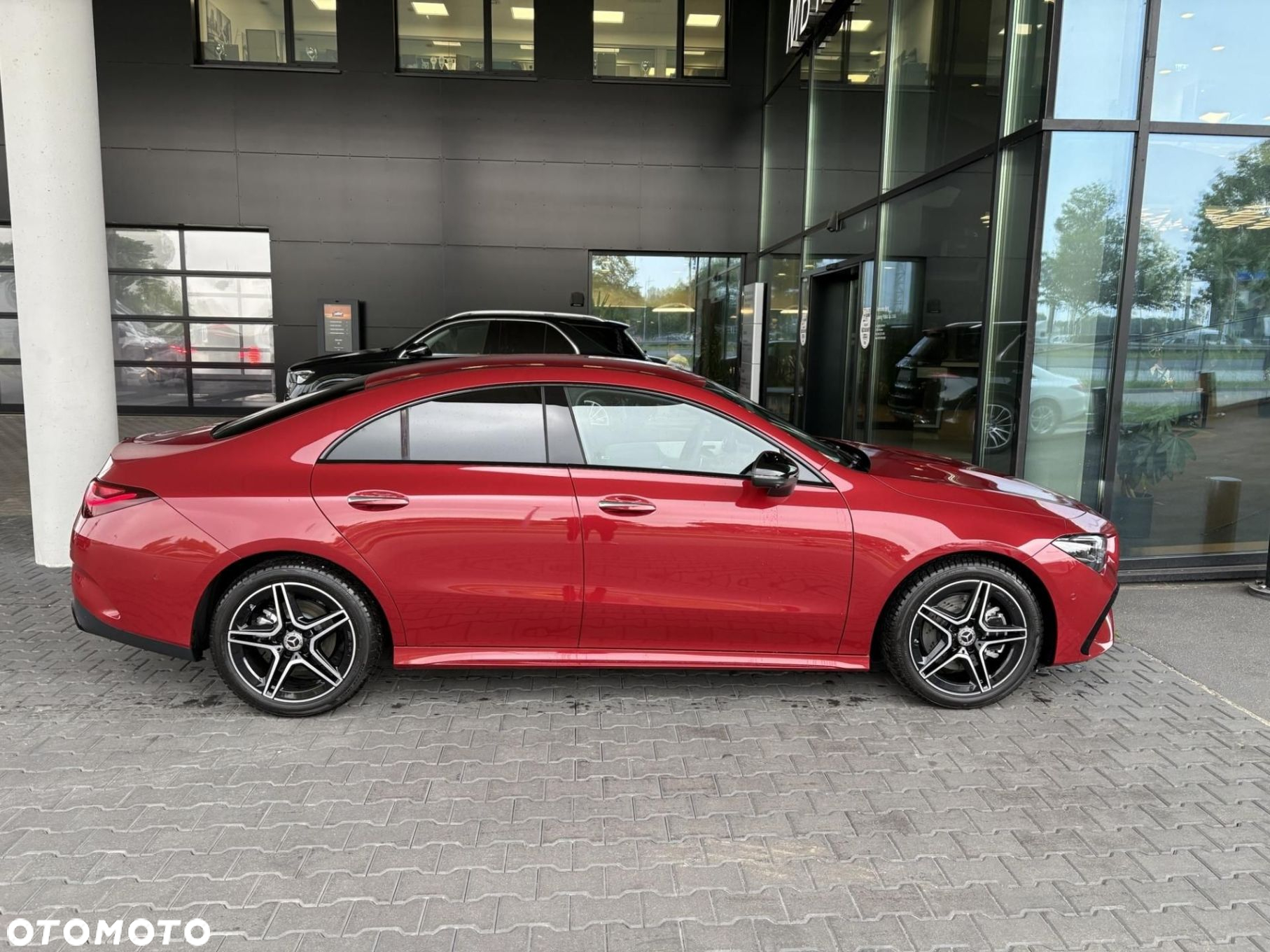 Mercedes-Benz CLA - 4