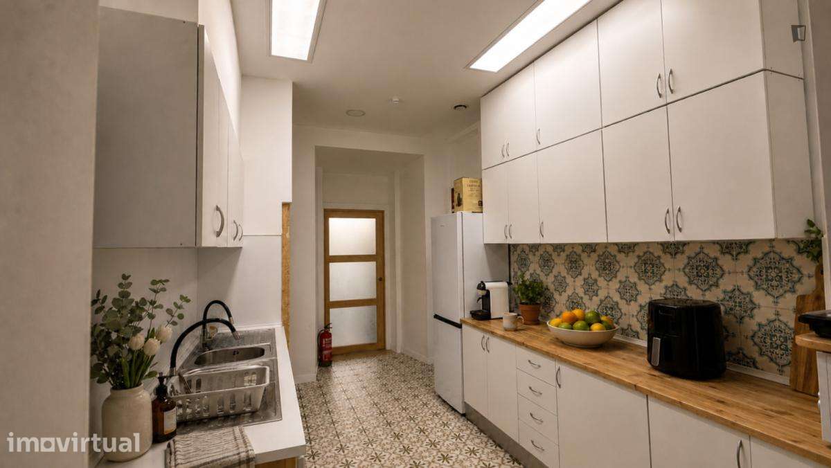 Quarto - localizado em Lisbon - Grande imagem: 4/19