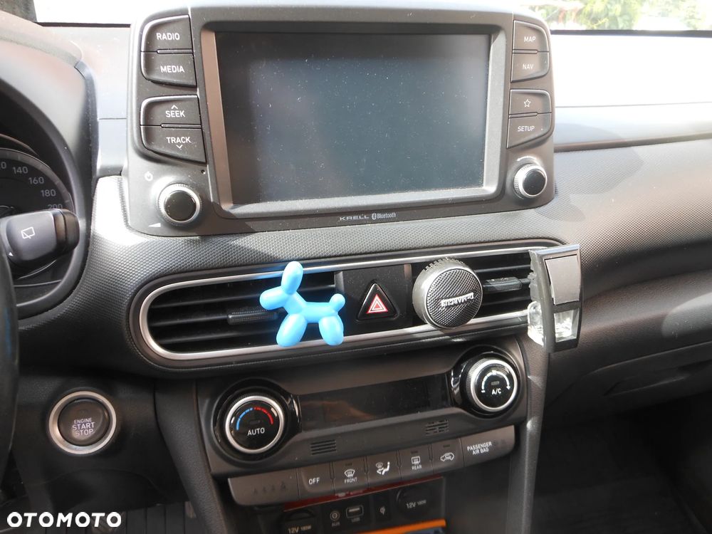 Hyundai Kona - 15