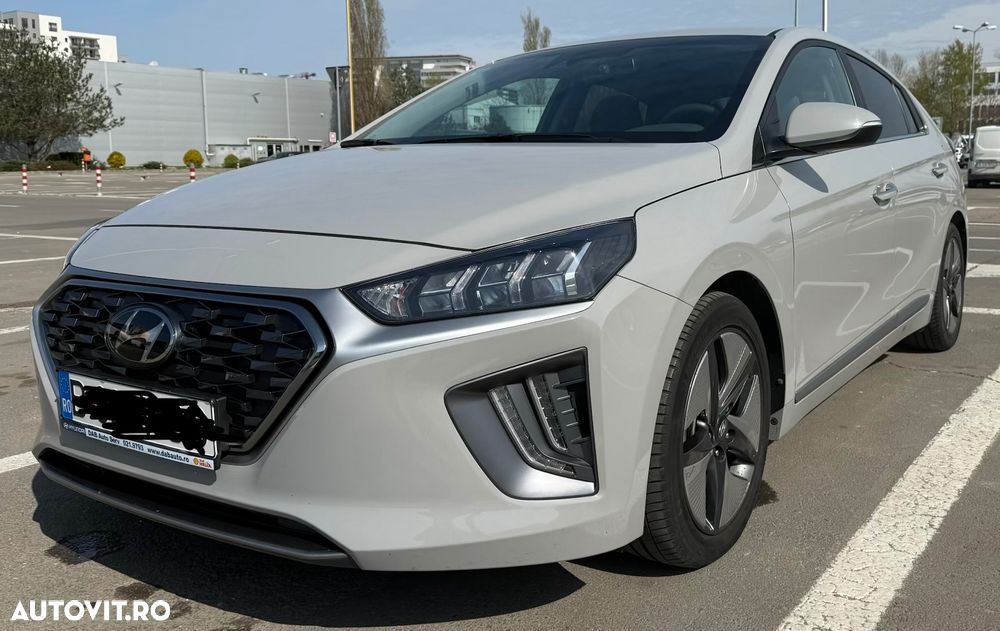 Hyundai IONIQ - 2