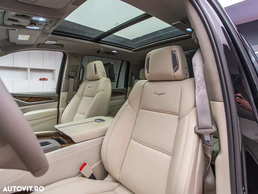 Cadillac Escalade 6.2 V8 ESV Platinum - 17