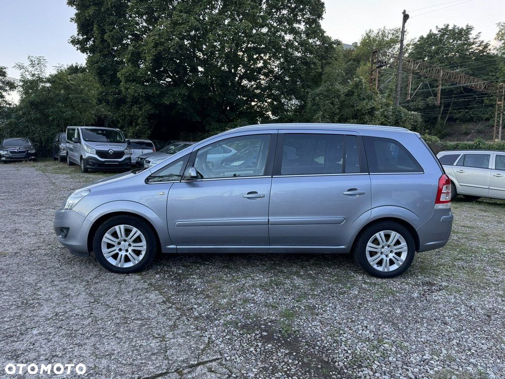 Opel Zafira - 5