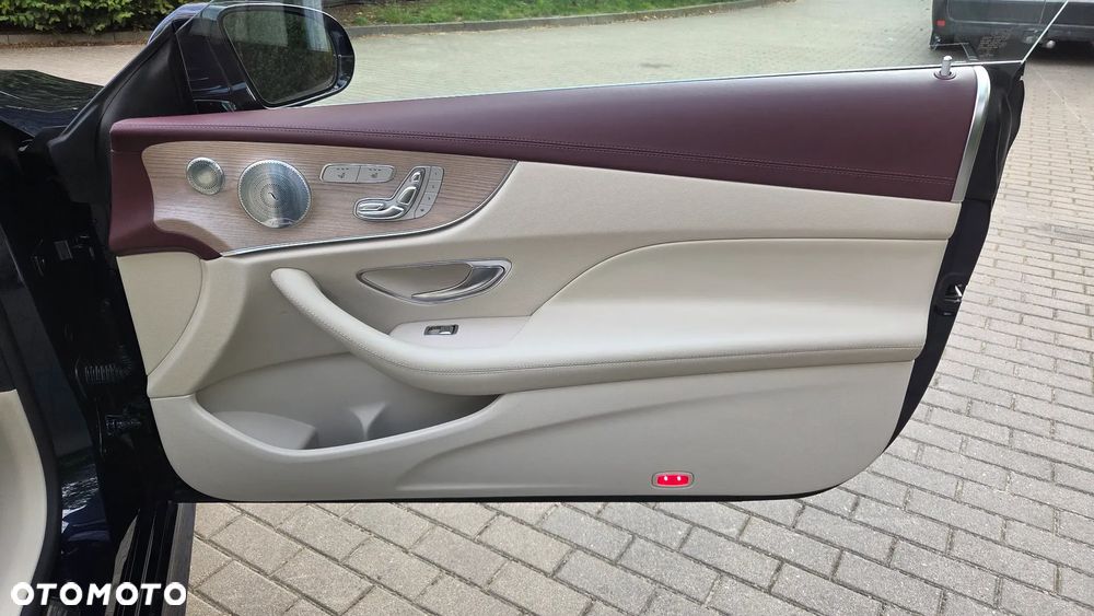 Mercedes-Benz Klasa E 350 Coupe 9G-TRONIC - 18