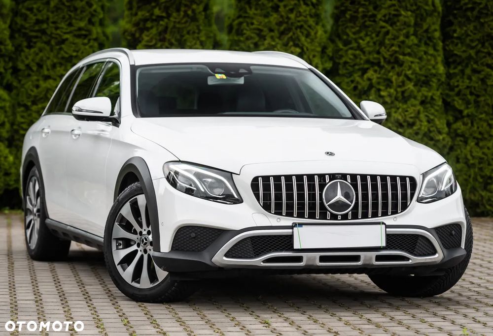 Mercedes-Benz Klasa E 220 d 4Matic All-Terrain 9G-TRONIC Exclusive - 1
