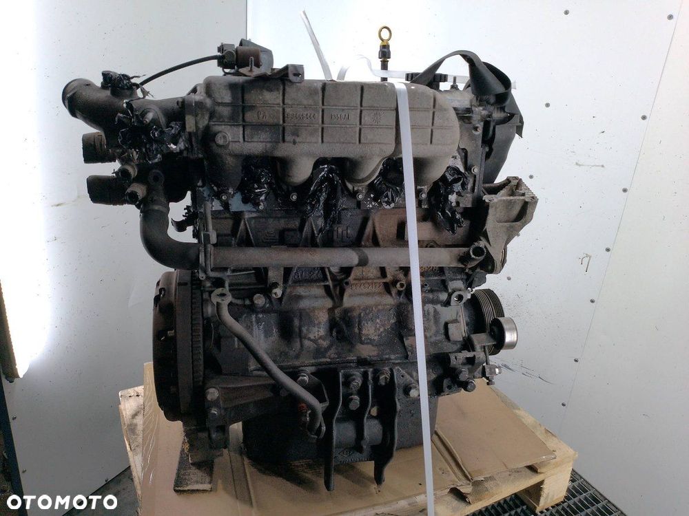 SILNIK RENAULT MASTER II S9W 700 2.8 TD - 7