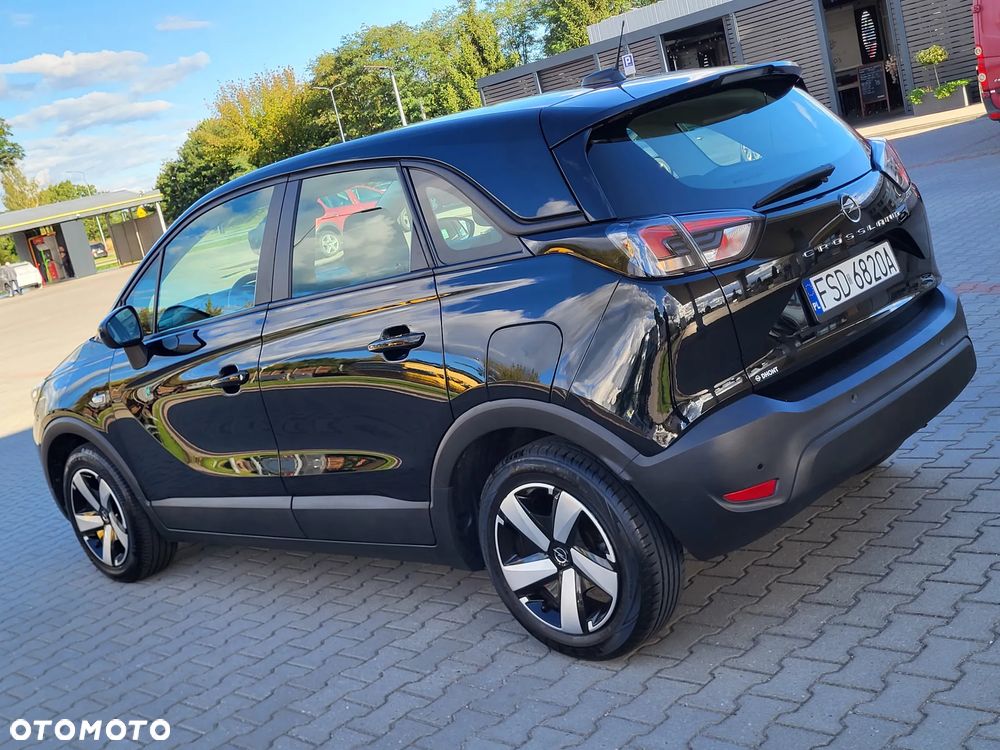 Opel Crossland 1.2 Design Line - 11