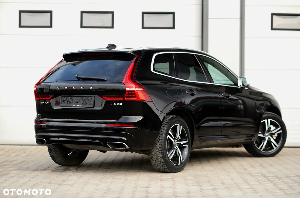 Volvo XC 60 T6 AWD Geartronic RDesign - 10