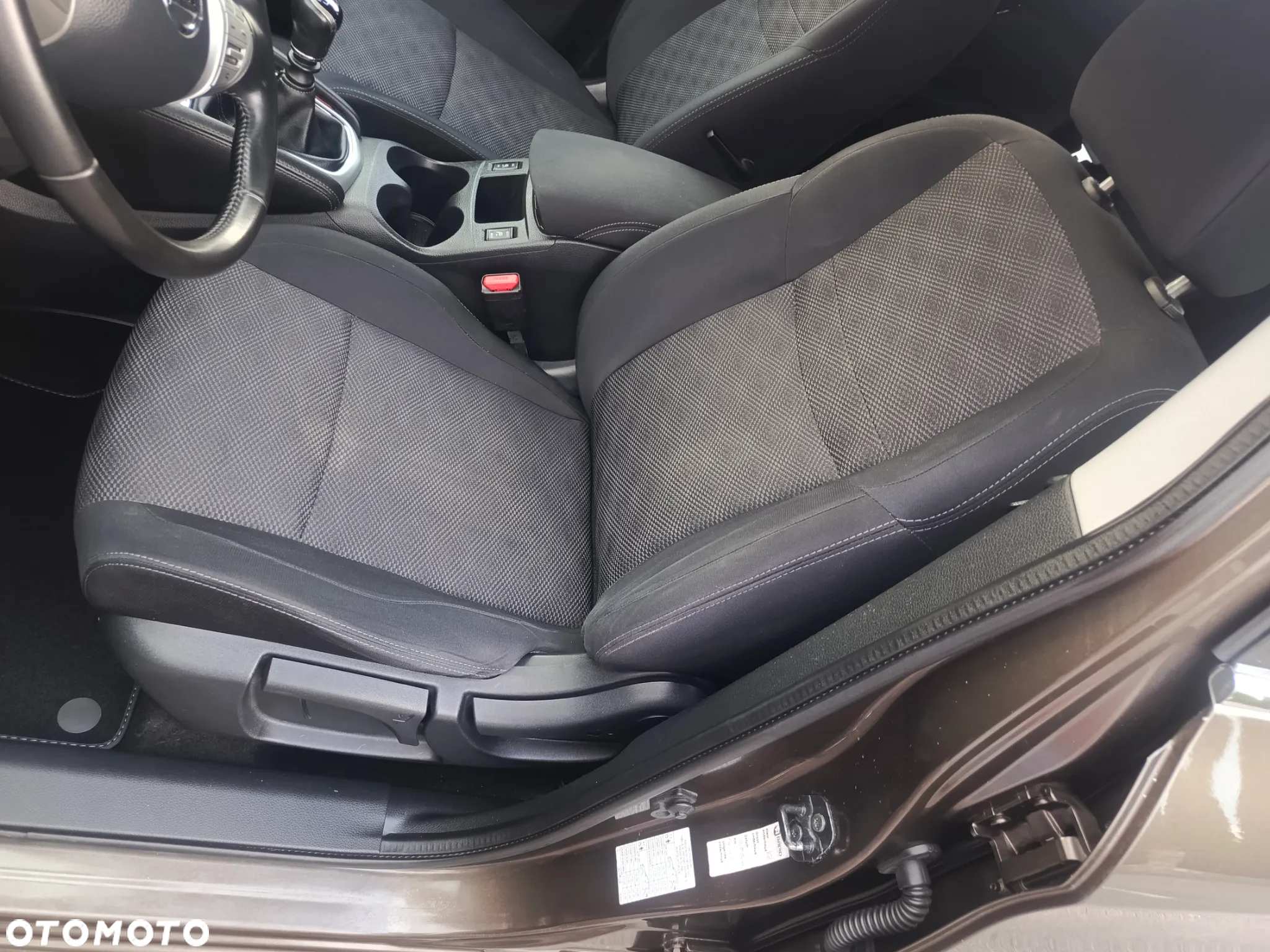 Nissan Qashqai 1.2 DIG-T N-Connecta EU6 - 17