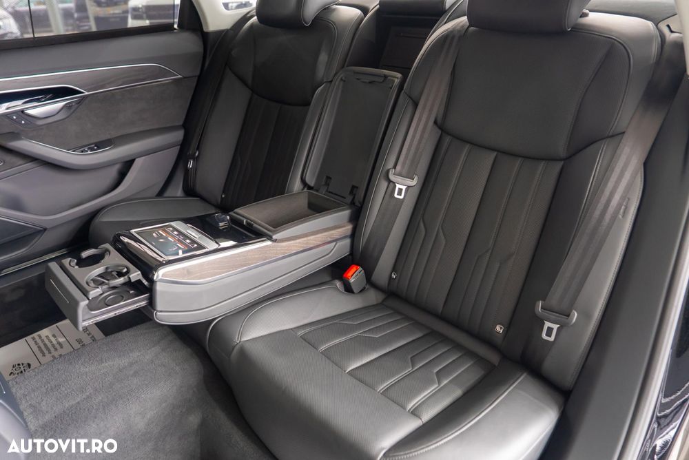 Audi A8 - 24