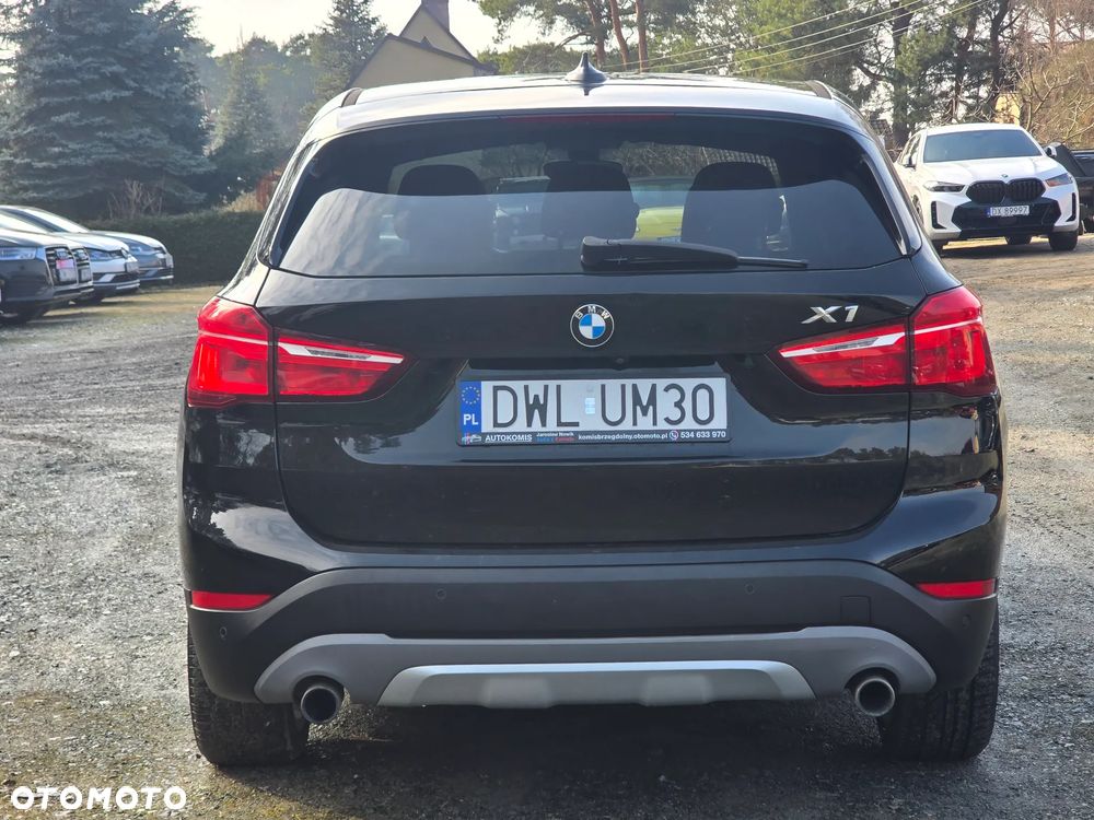 BMW X1 xDrive25i GPF xLine - 7