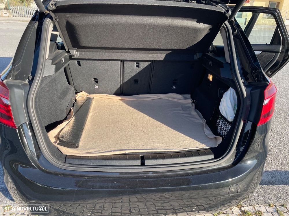 BMW 225xe Active Tourer Advantage - 5