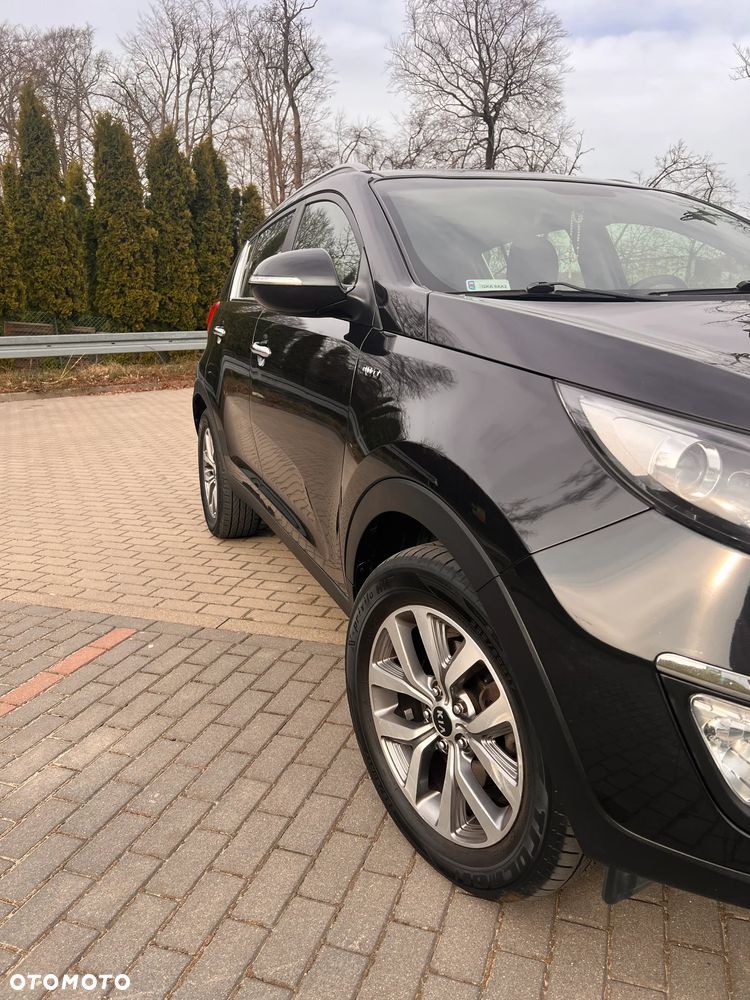 Kia Sportage 2,0 CRDI AWD Spirit - 11