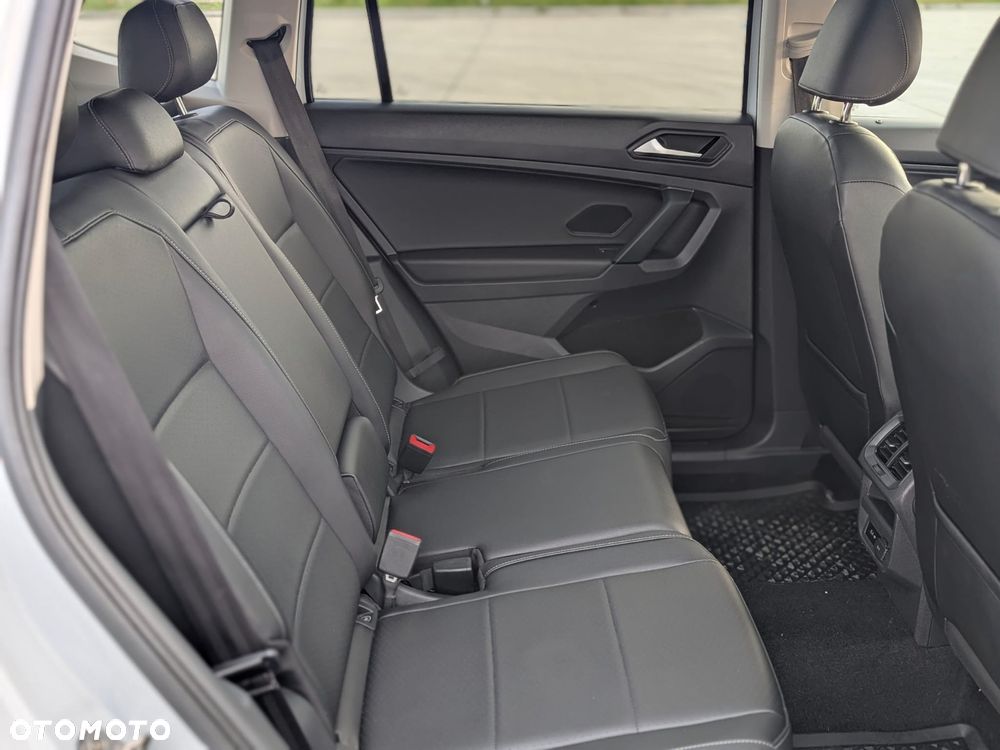 Volkswagen Tiguan - 18