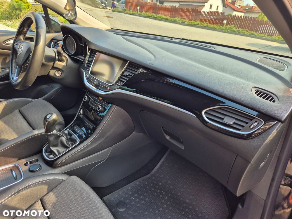 Opel Astra 1.4 Turbo Innovation - 16