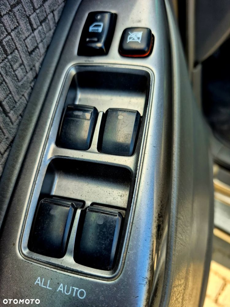 Toyota Land Cruiser 3.0 D Luna - 23