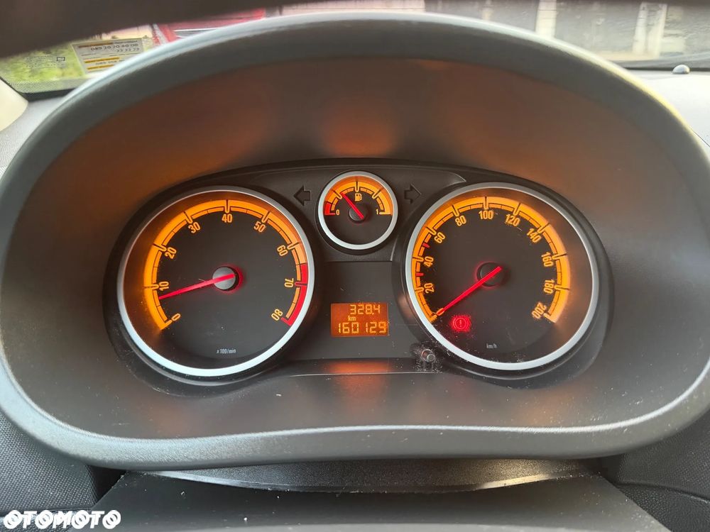 Opel Corsa 1.4 16V Energy - 18
