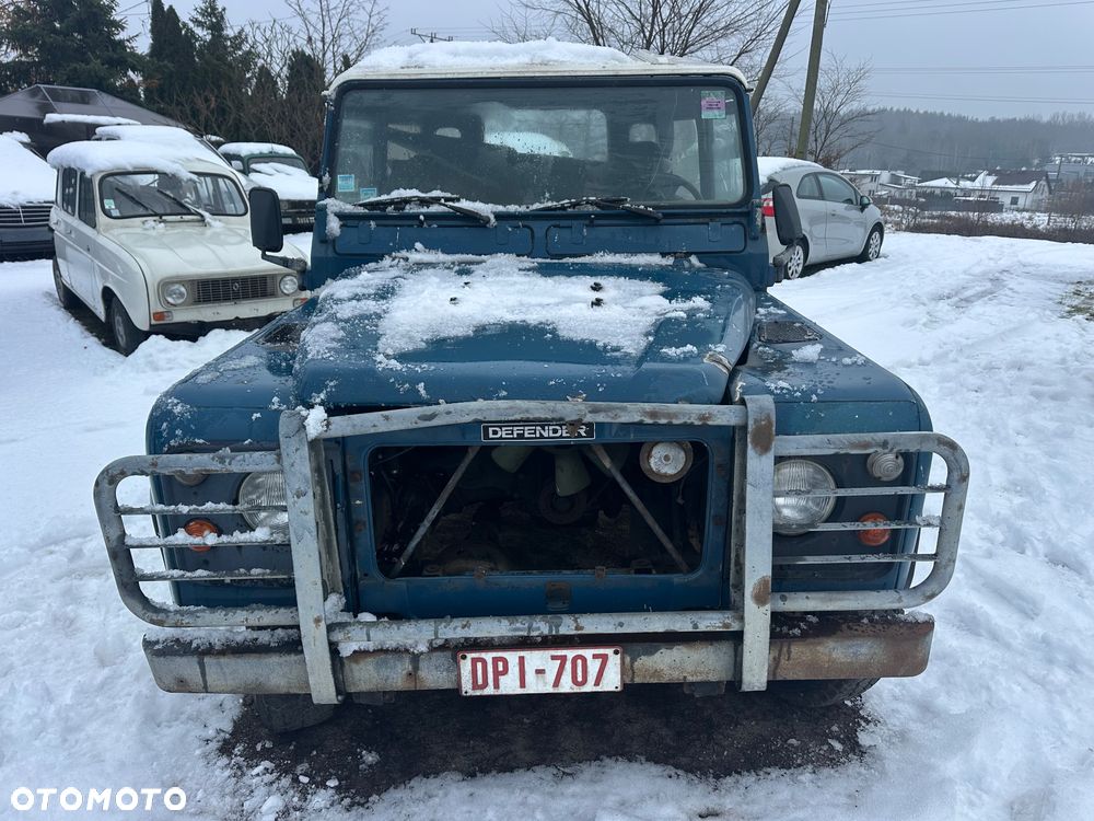 Land Rover Defender - 21