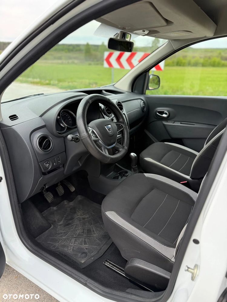 Dacia Dokker SCe 100 Stepway - 16
