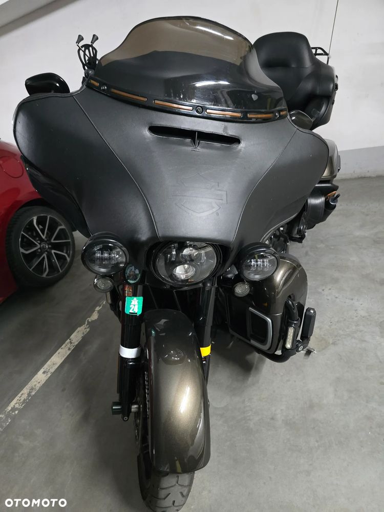 Harley-Davidson Touring Ultra Limited - 1