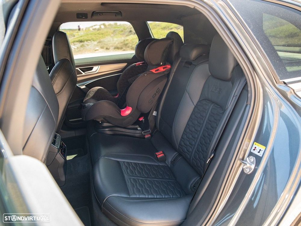 Audi RS6 Avant 4.0 TFSI quattro Tiptronic - 7