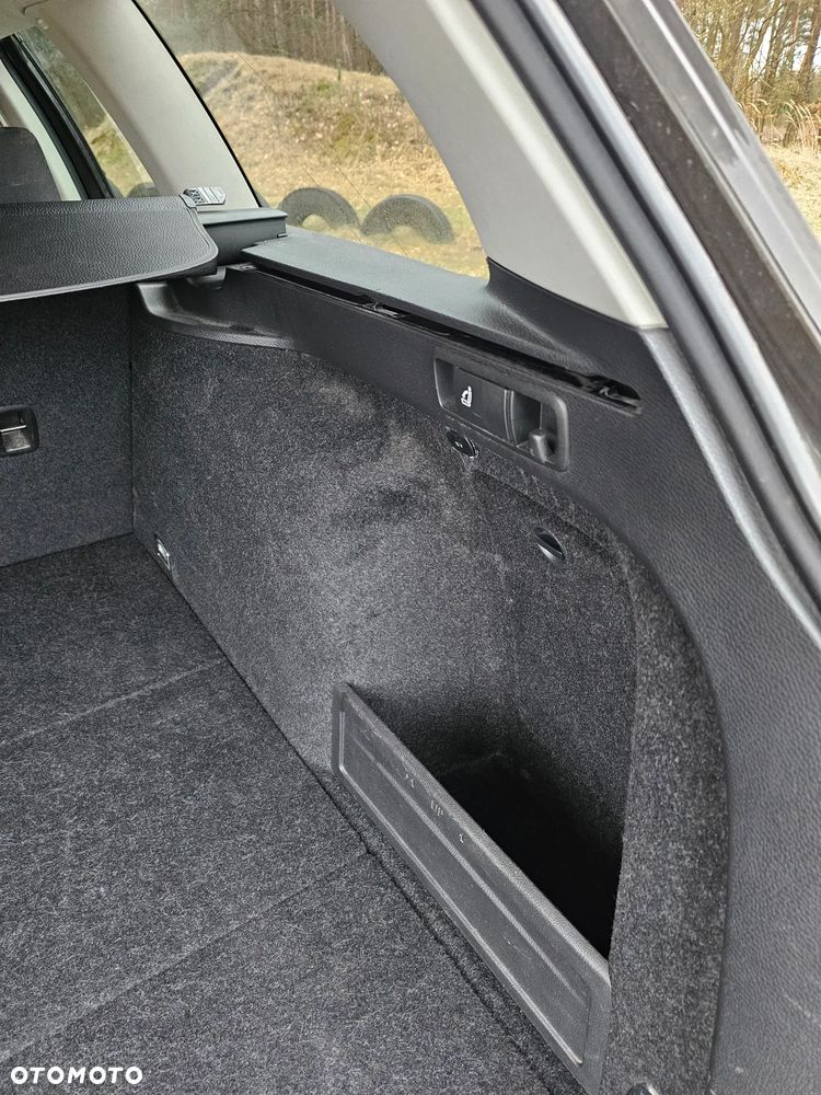 Volkswagen Passat 2.0 TDI Highline - 10