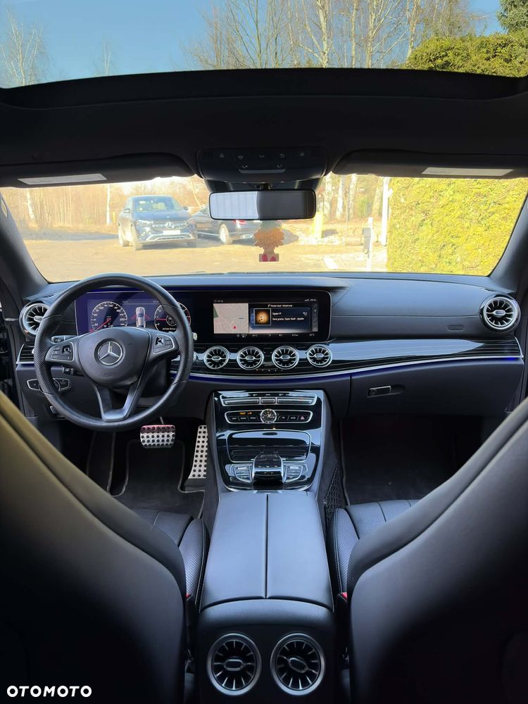 Mercedes-Benz Klasa E 400 4-Matic 9G-TRONIC - 6