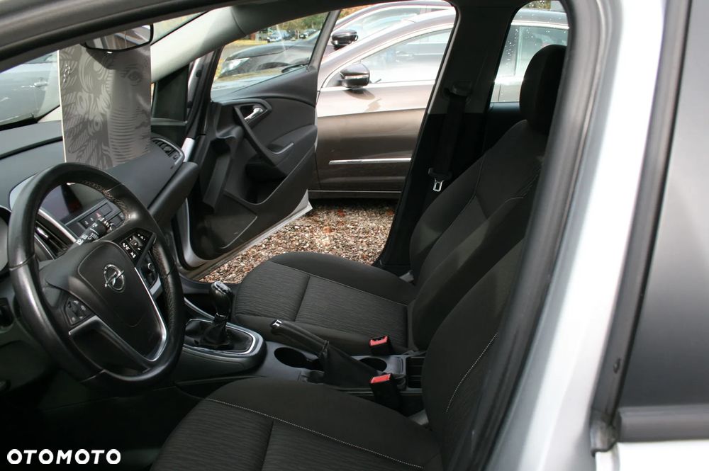 Opel Astra 1.4 Turbo Active - 11